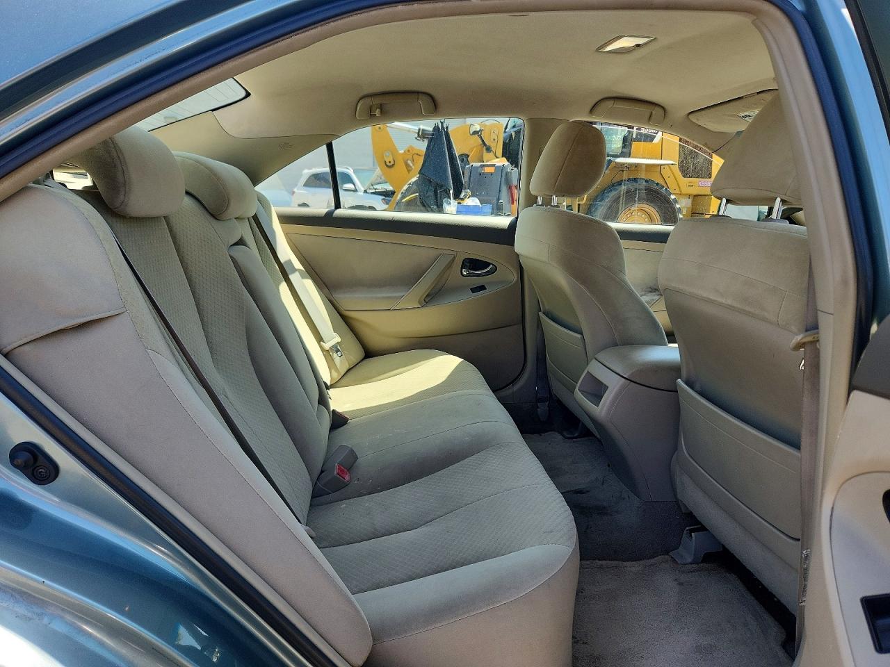 2009 TOYOTA CAMRY LE photo 28