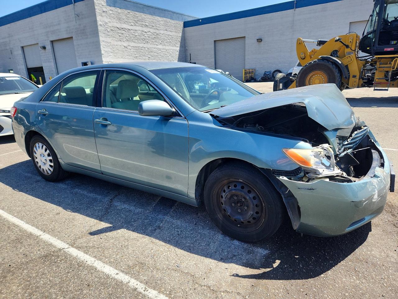 2009 TOYOTA CAMRY LE photo 10