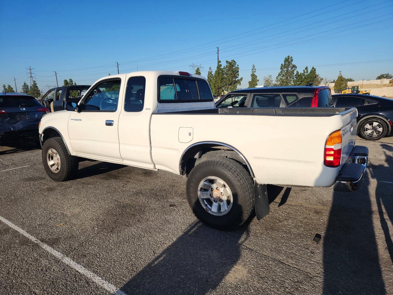 2000 TOYOTA TACOMA XTRACAB PRERUNNER photo 4