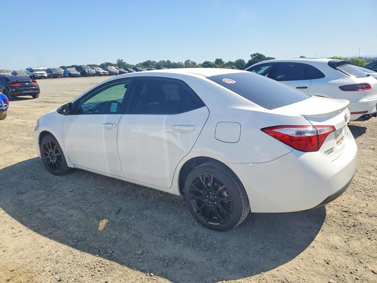 2016 TOYOTA COROLLA S SPECIAL EDITION photo 3