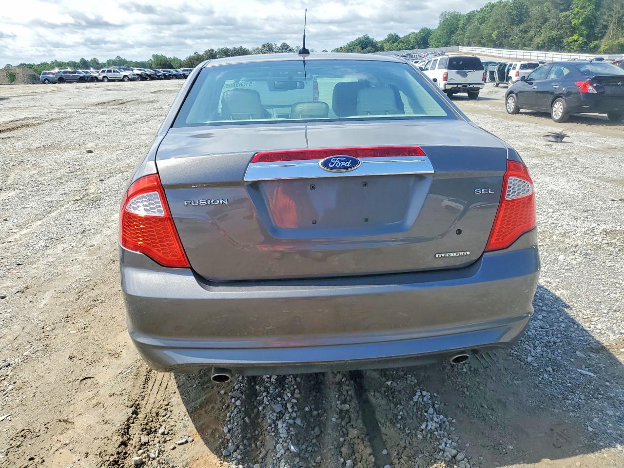 2012 FORD FUSION SEL photo 16