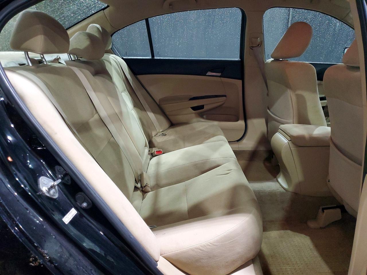2012 HONDA ACCORD LXP photo 19