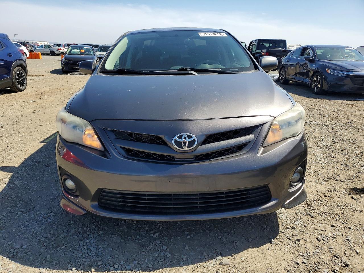 2012 TOYOTA COROLLA S photo 13