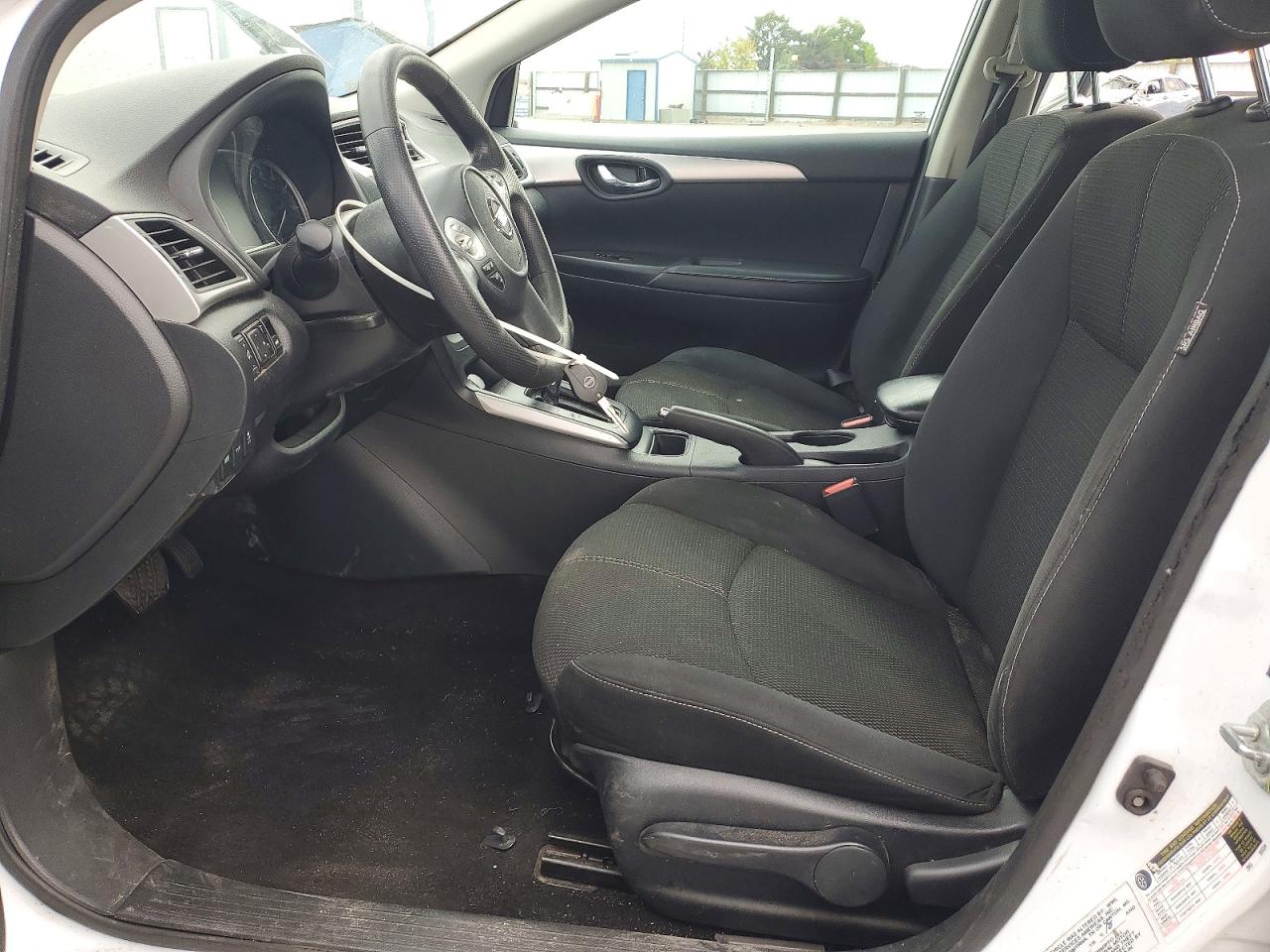 2018 NISSAN SENTRA S photo 13