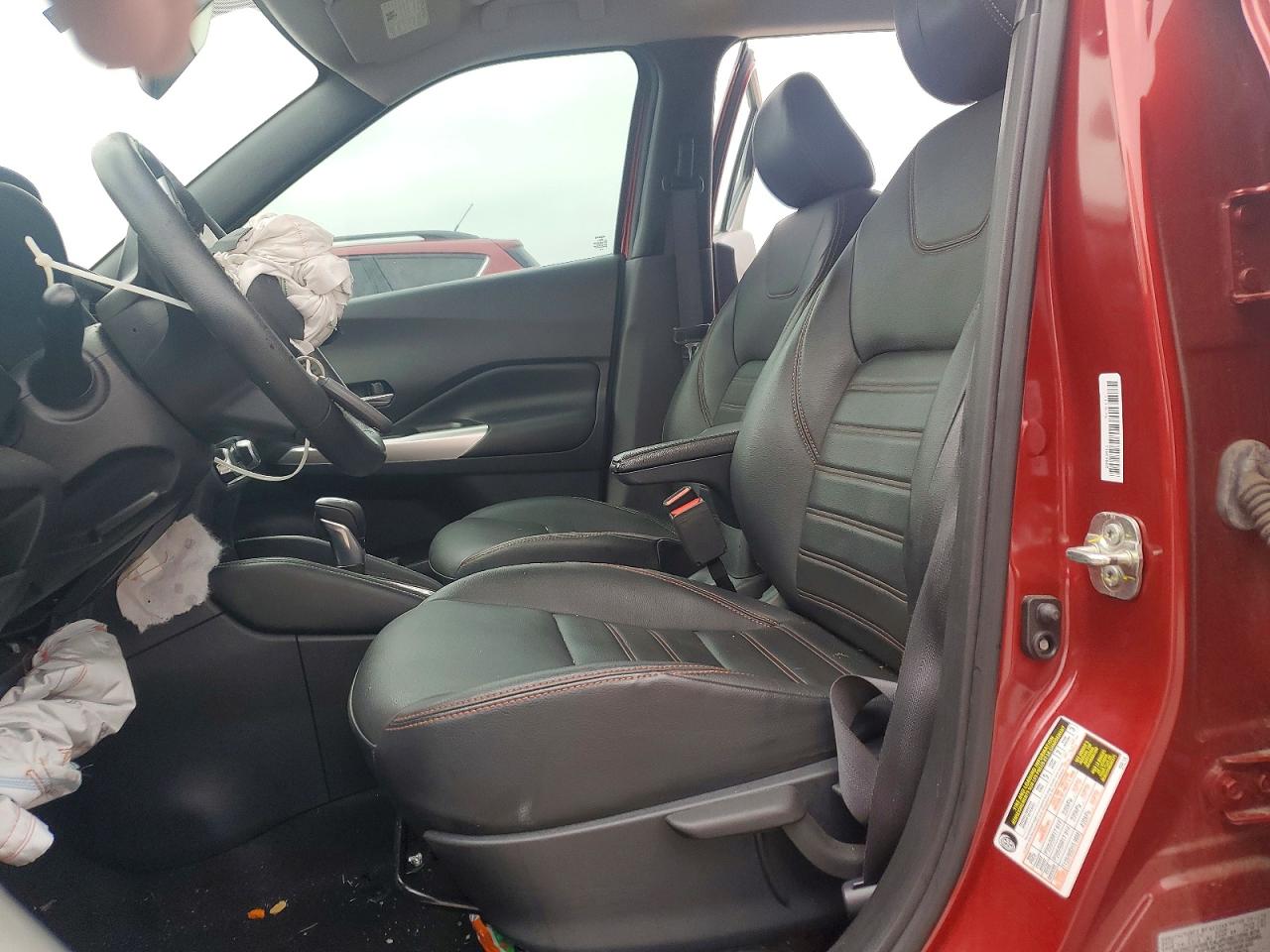 2020 NISSAN KICKS SR photo 13