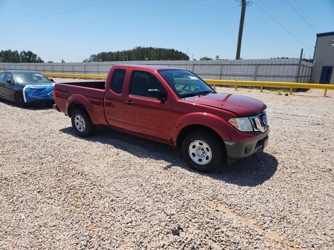 2017 NISSAN FRONTIER S photo 10