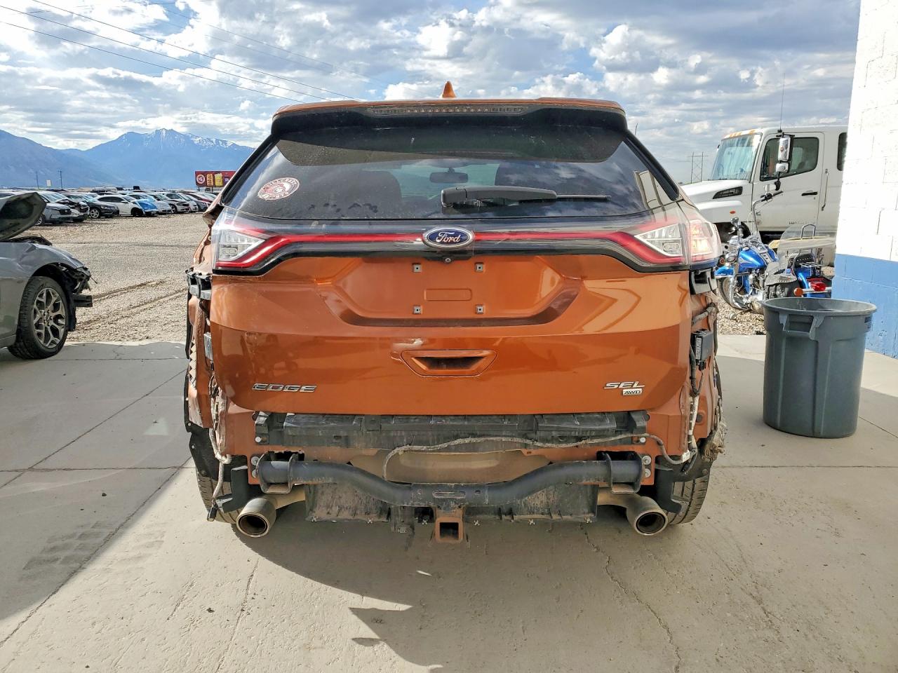 2017 FORD EDGE SEL photo 11