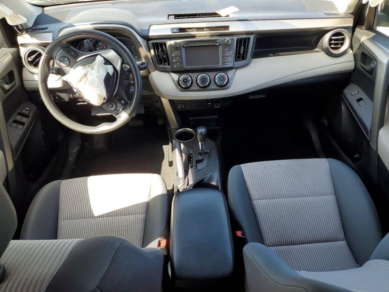 2015 TOYOTA RAV4 LE photo 15