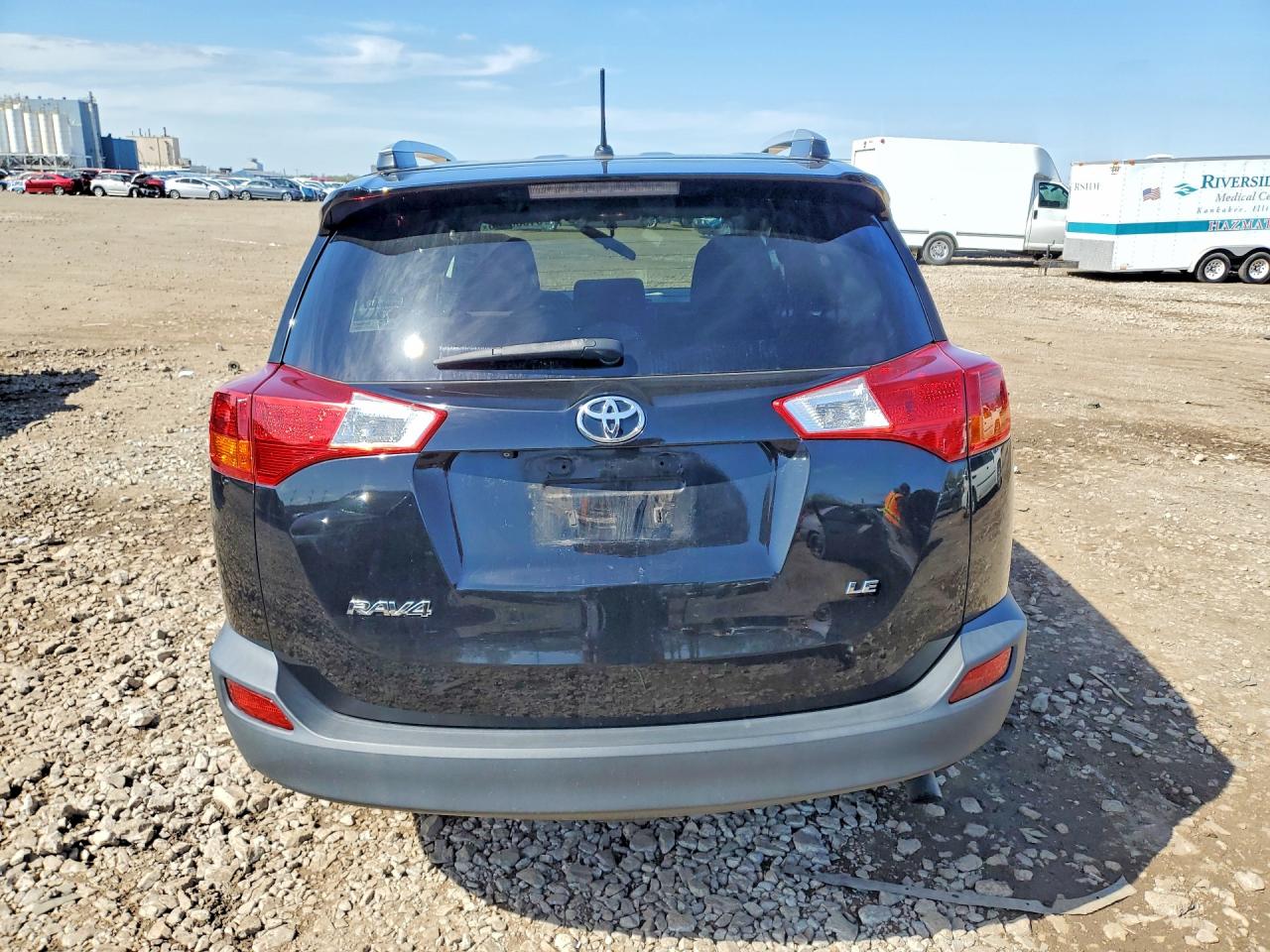 2015 TOYOTA RAV4 LE photo 11