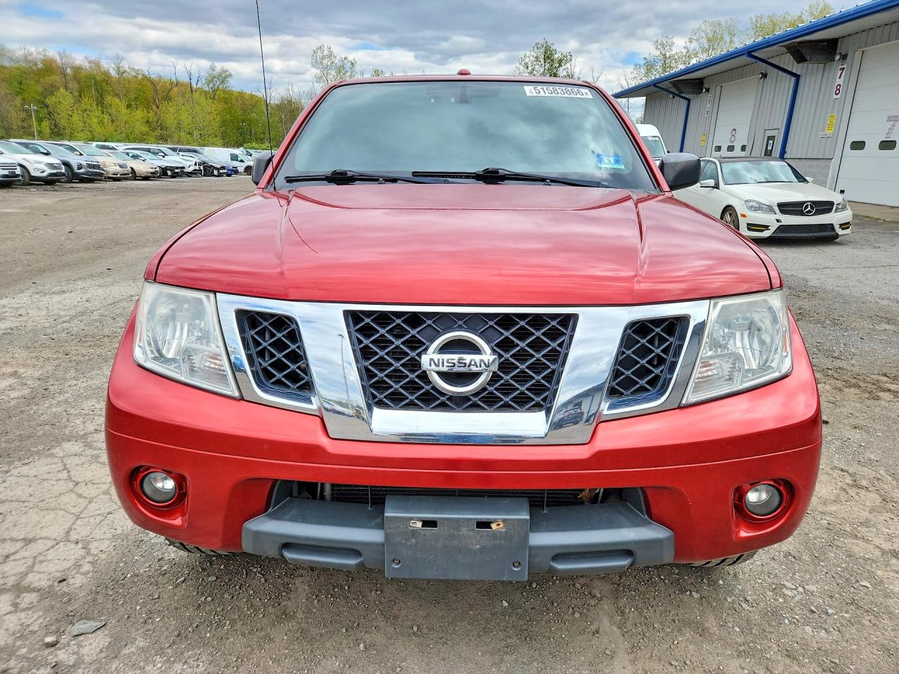 2018 NISSAN FRONTIER SV photo 9