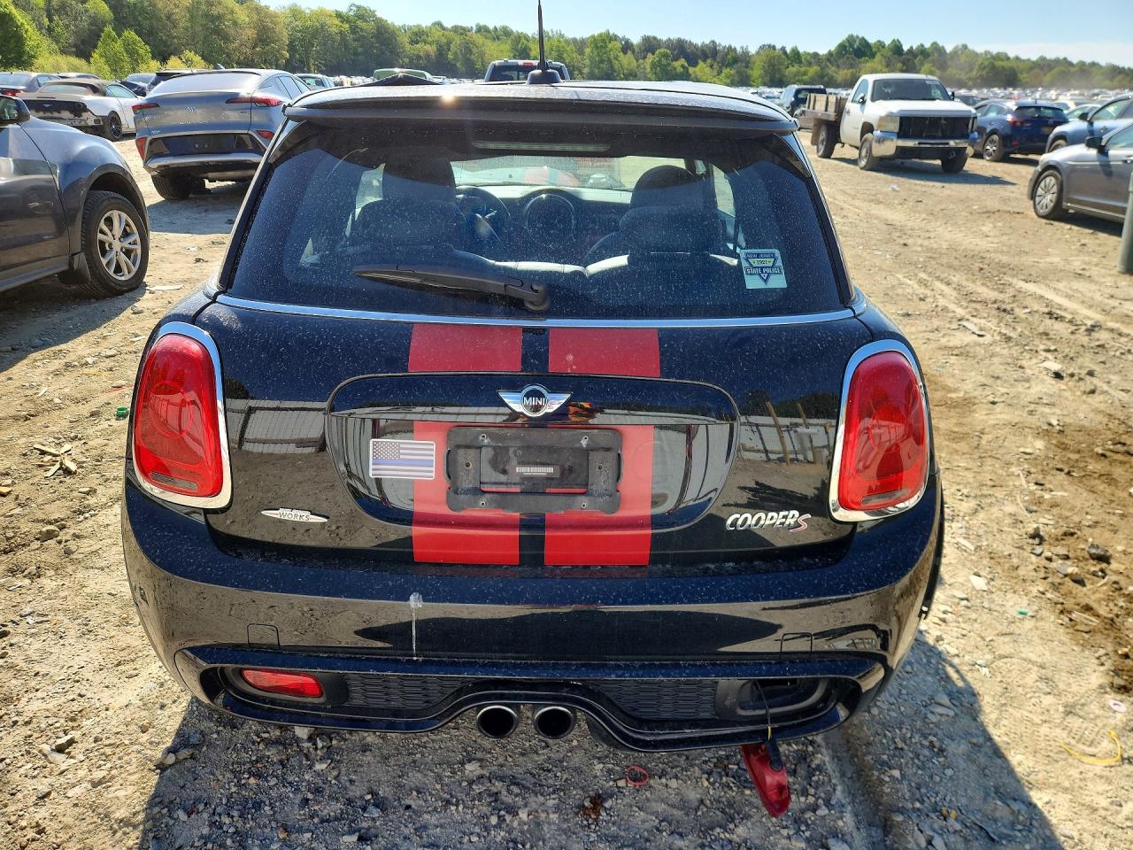 2016 MINI COOPER S photo 16