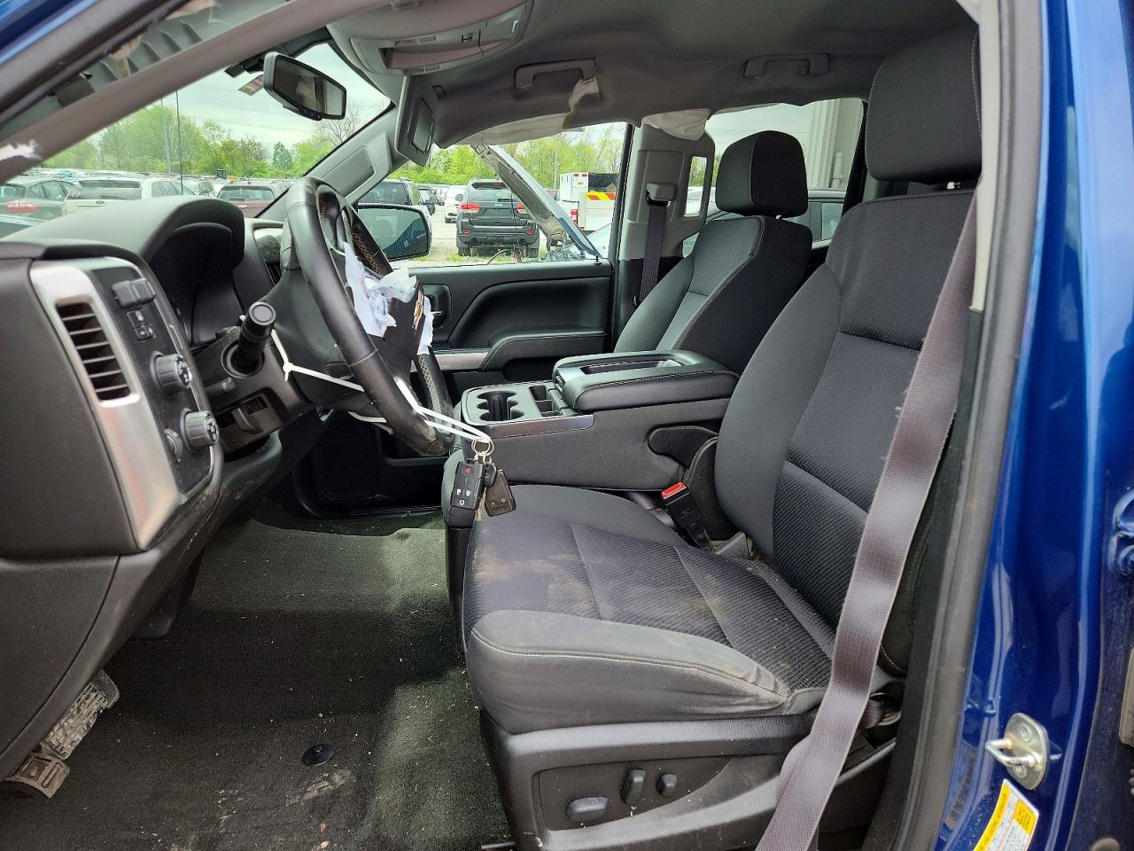 2017 CHEVROLET SILVERADO K1500 LT photo 19