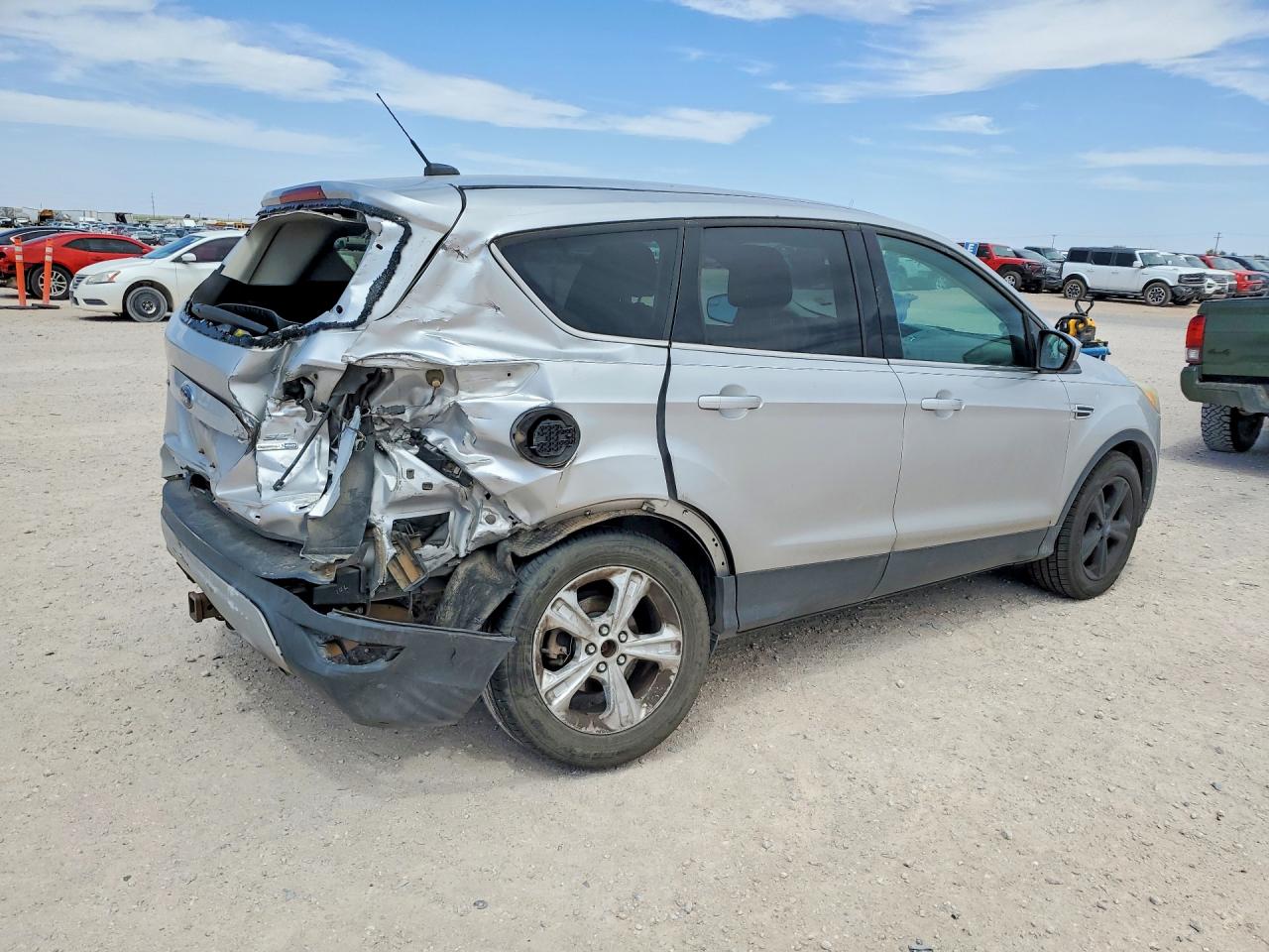 2015 FORD ESCAPE SE photo 5