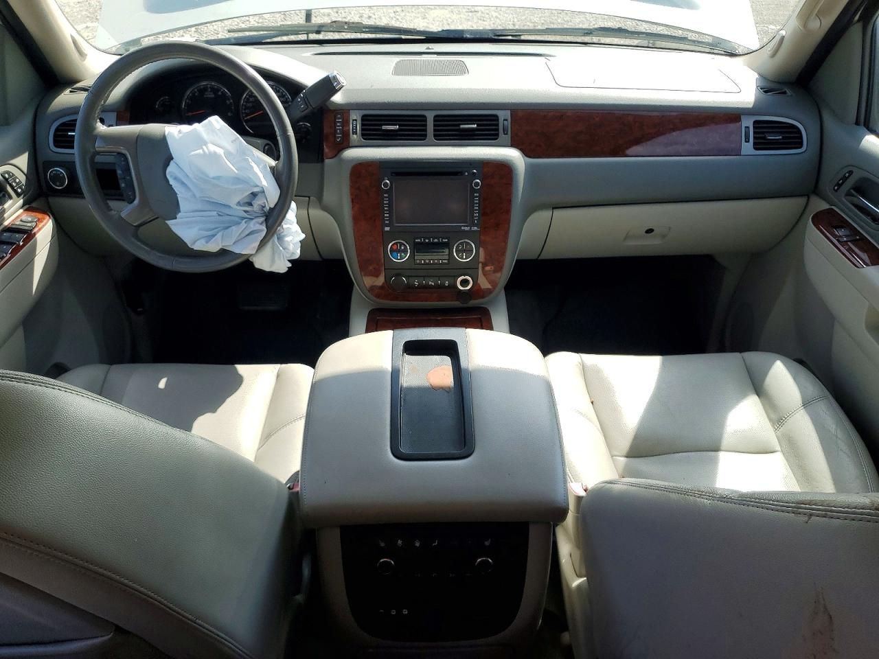 2013 CHEVROLET TAHOE C1500 LTZ photo 15