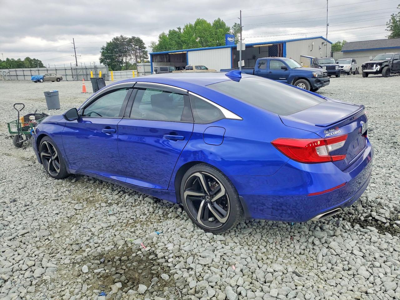 2020 HONDA ACCORD SPORT photo 3