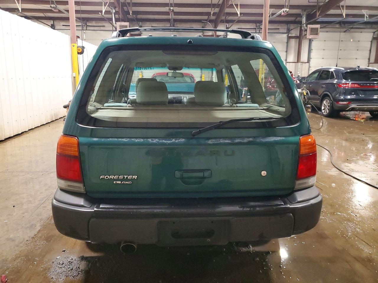 1999 SUBARU FORESTER L photo 6