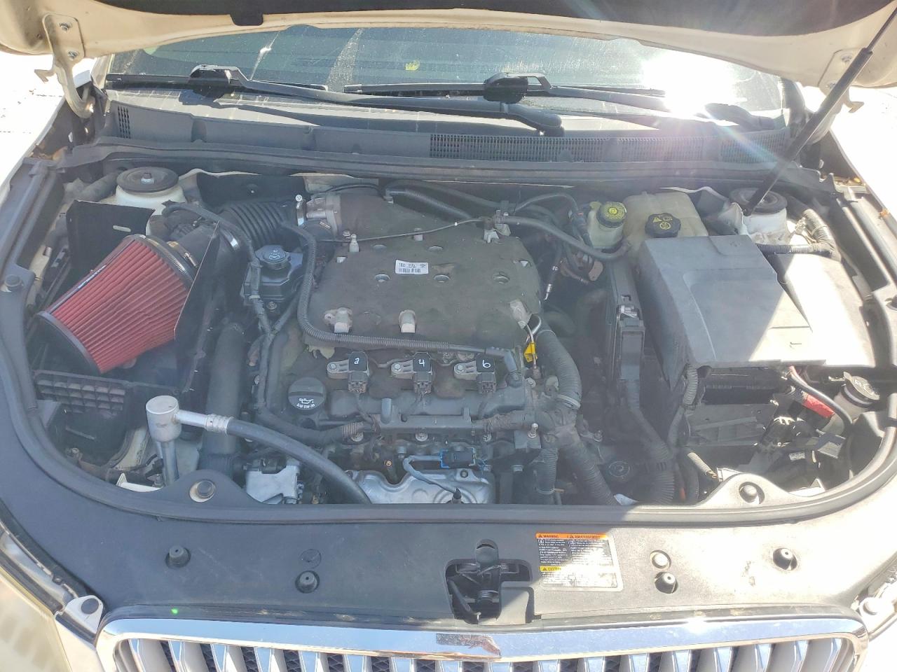 2011 BUICK LACROSSE CXS photo 31
