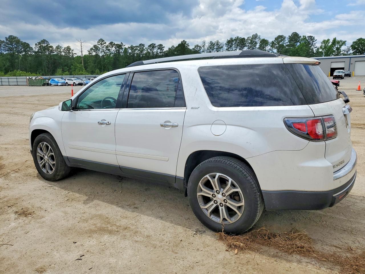 2016 GMC ACADIA SLT-2 photo 3