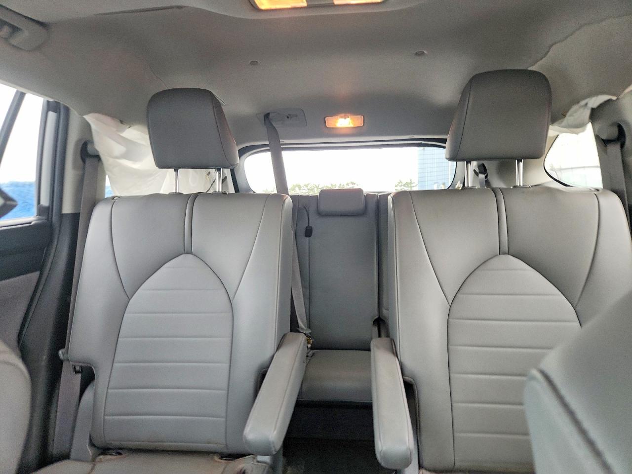 2021 TOYOTA HIGHLANDER HYBRID XLE photo 10