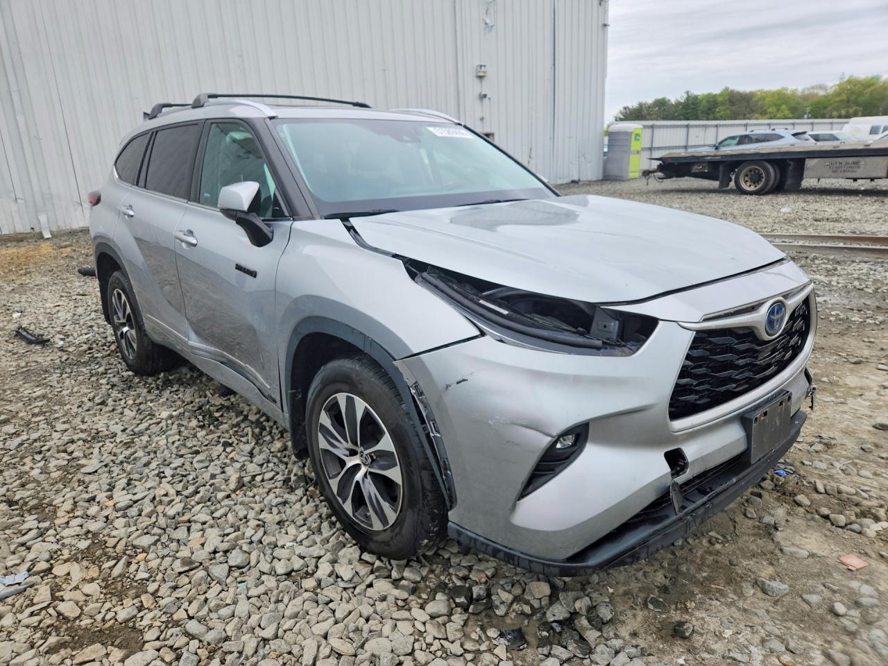 2021 TOYOTA HIGHLANDER HYBRID XLE photo 4