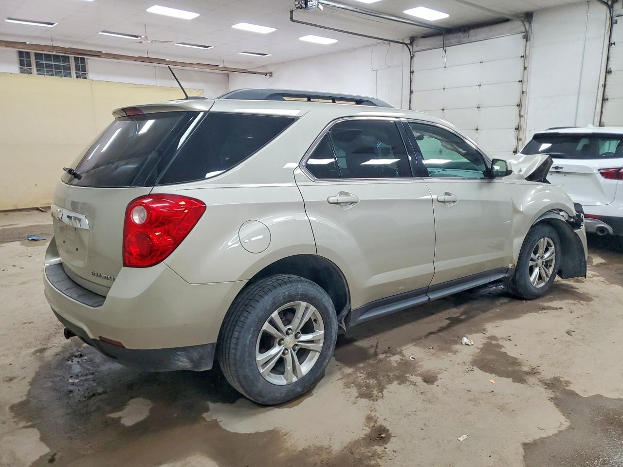 2015 CHEVROLET EQUINOX LT photo 5