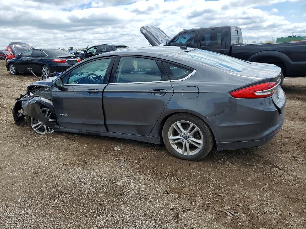 2018 FORD FUSION SE HYBRID photo 4