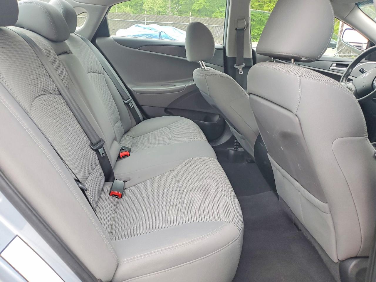 2013 HYUNDAI SONATA GLS photo 19