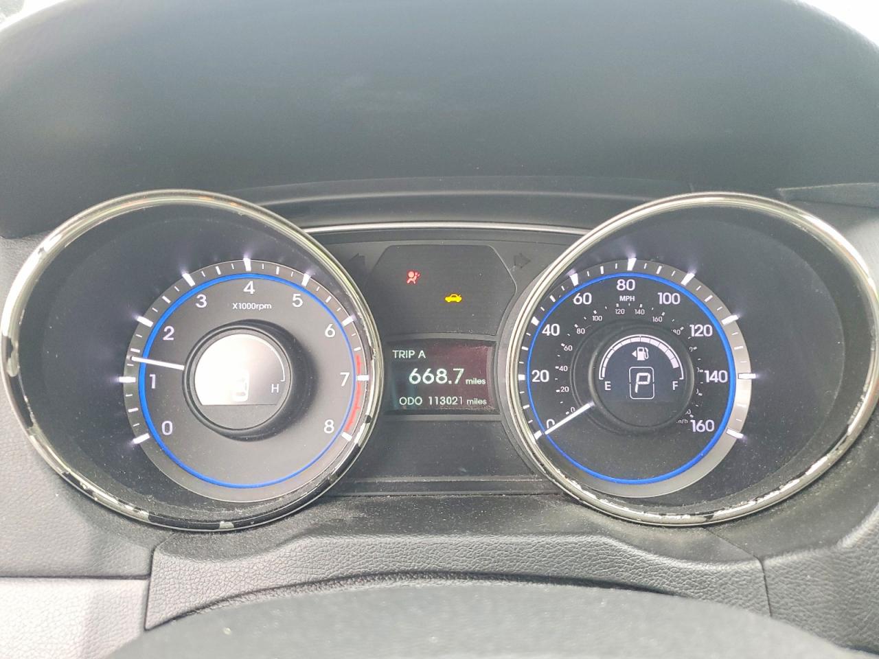 2013 HYUNDAI SONATA GLS photo 17