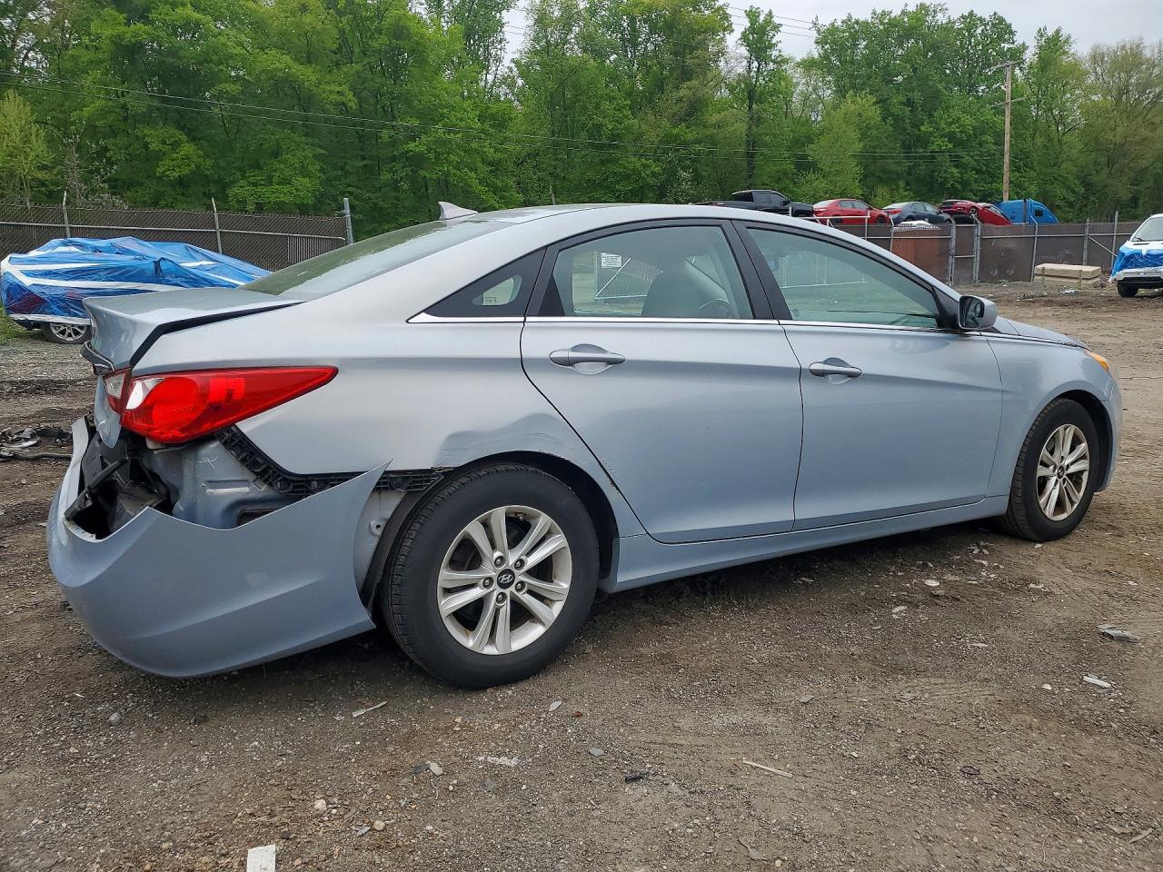 2013 HYUNDAI SONATA GLS photo 5