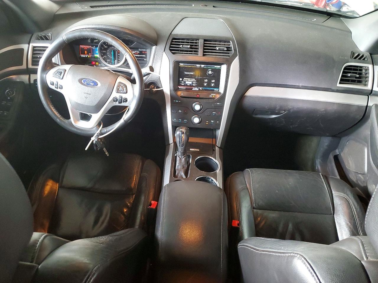 2013 FORD EXPLORER XLT photo 8