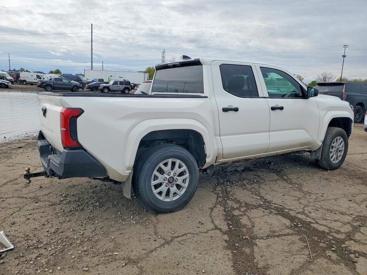 2024 TOYOTA TACOMA SR photo 3