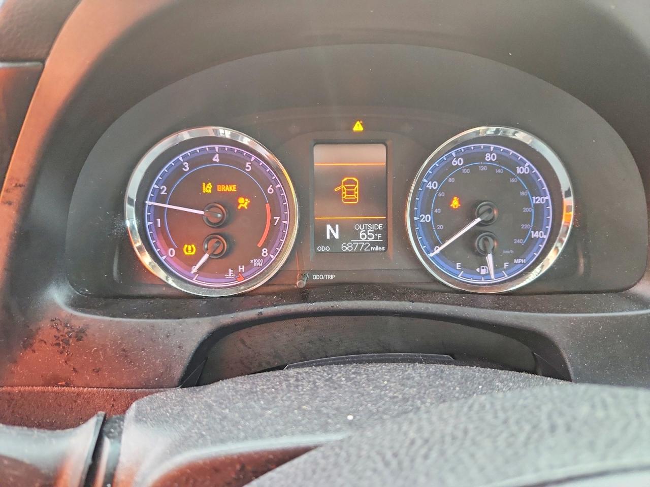 2019 TOYOTA COROLLA LE photo 17