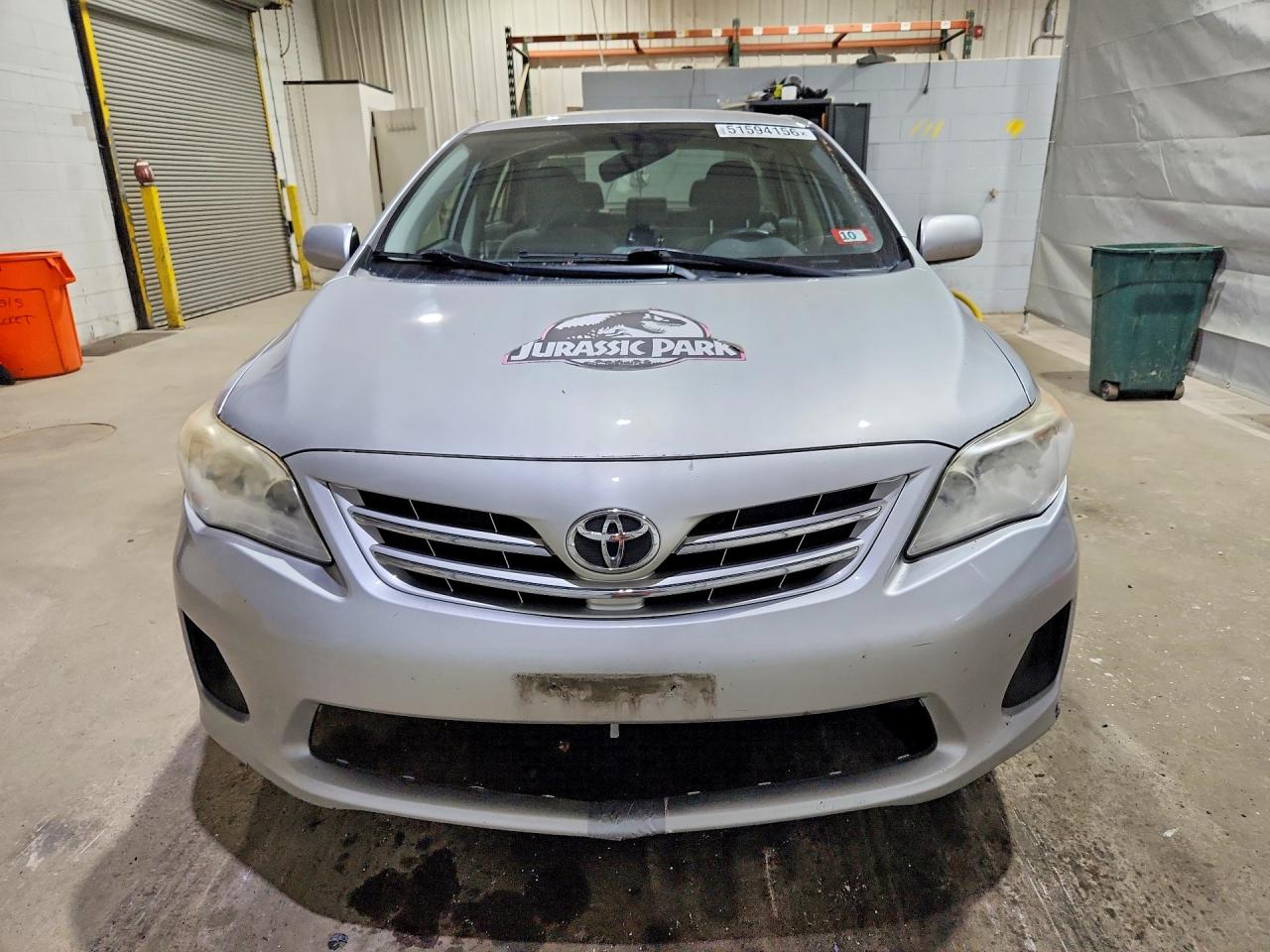 2013 TOYOTA COROLLA LE photo 5