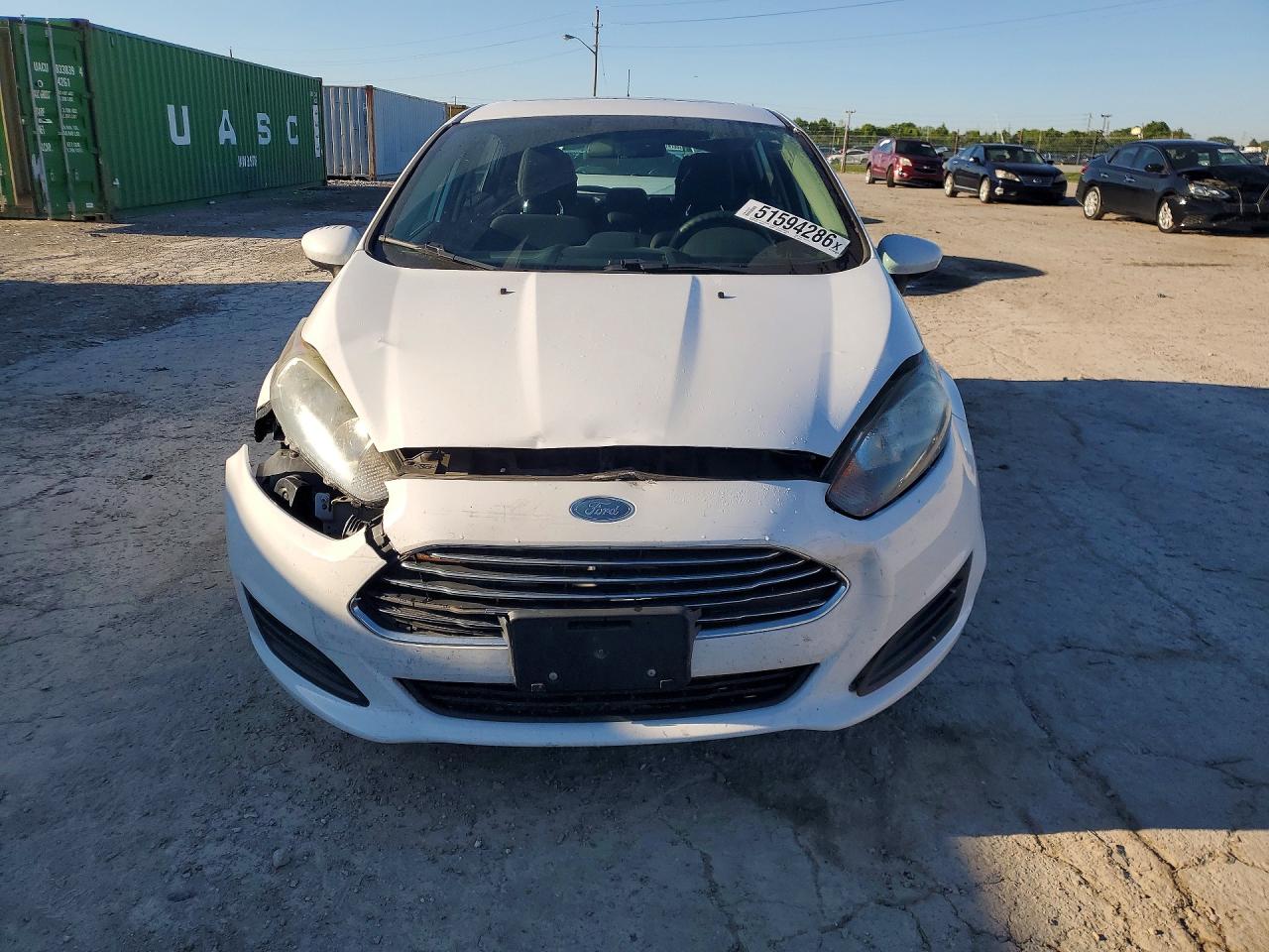2018 FORD FIESTA SE photo 9
