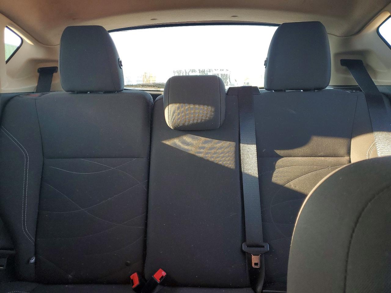 2018 FORD FIESTA SE photo 19