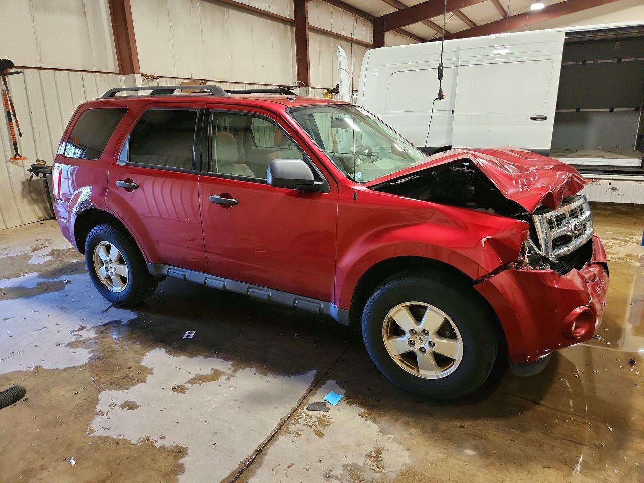 2012 FORD ESCAPE XLT photo 7