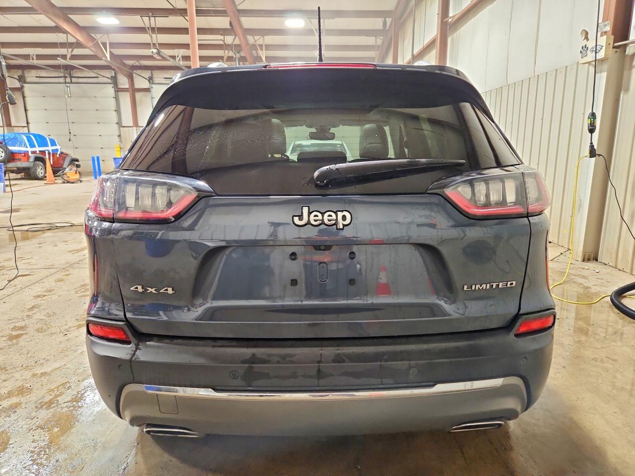 2019 JEEP CHEROKEE LIMITED photo 11