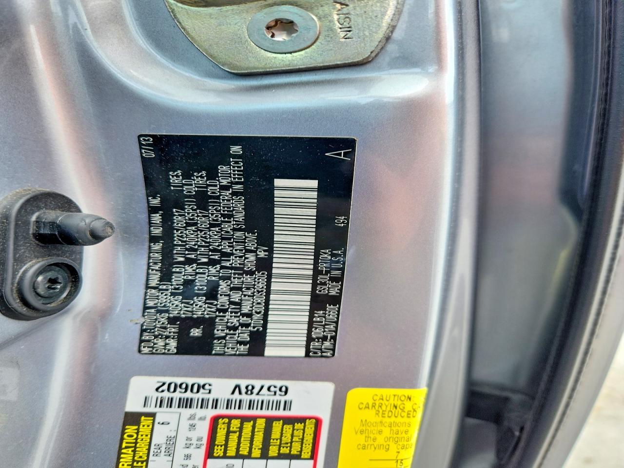2013 TOYOTA SIENNA photo 25