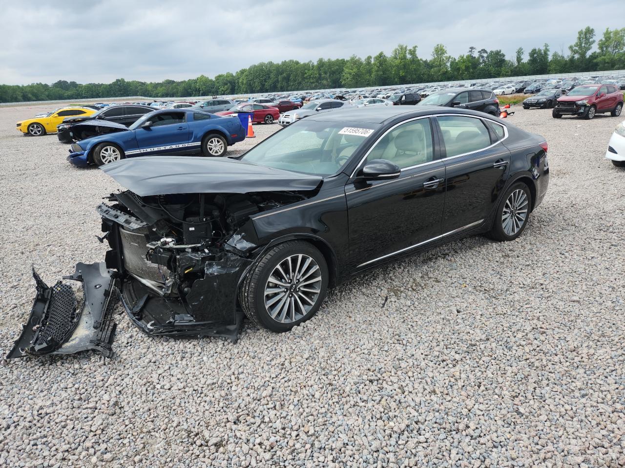 2017 KIA CADENZA