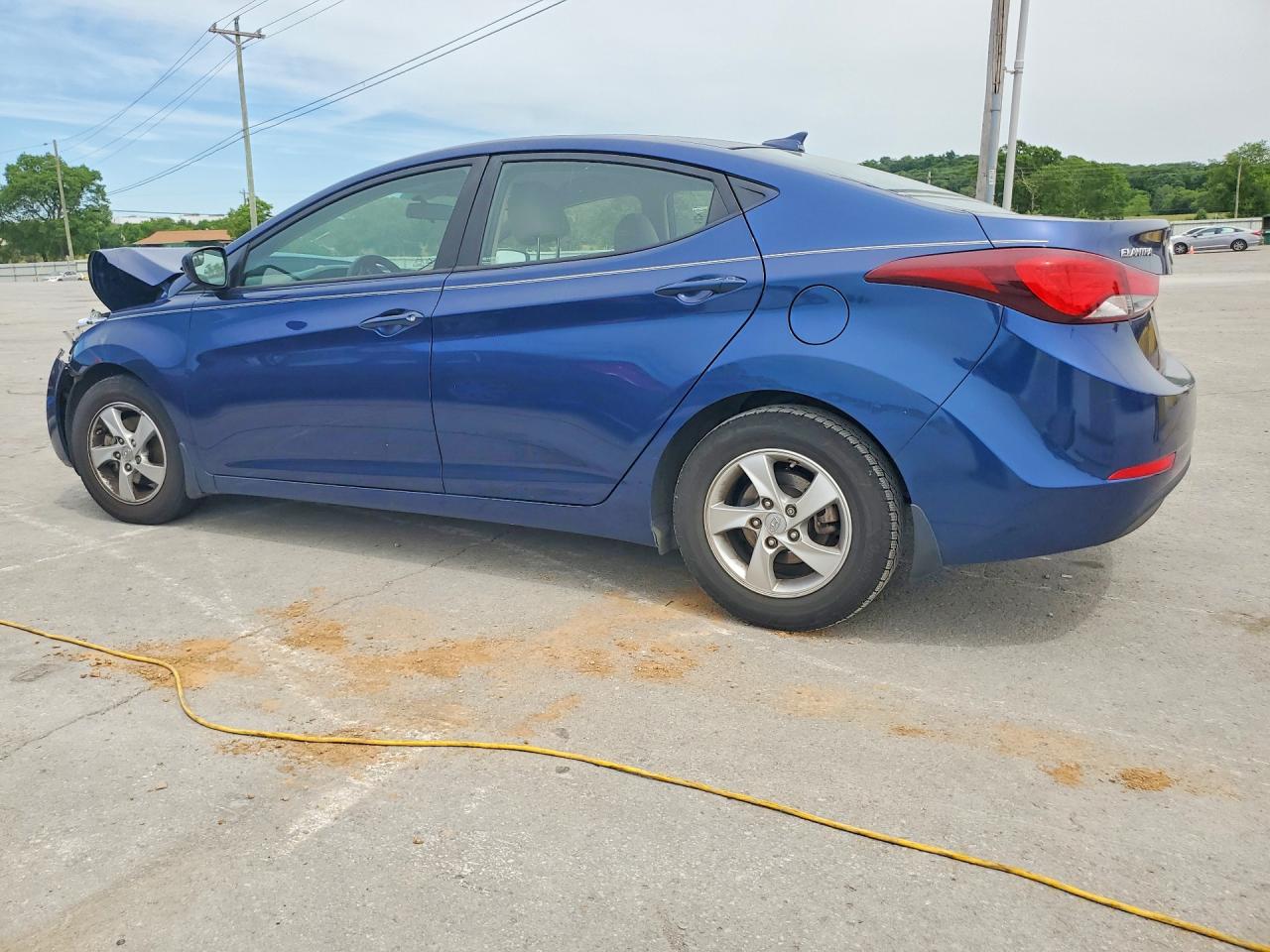 2015 HYUNDAI ELANTRA SE photo 3