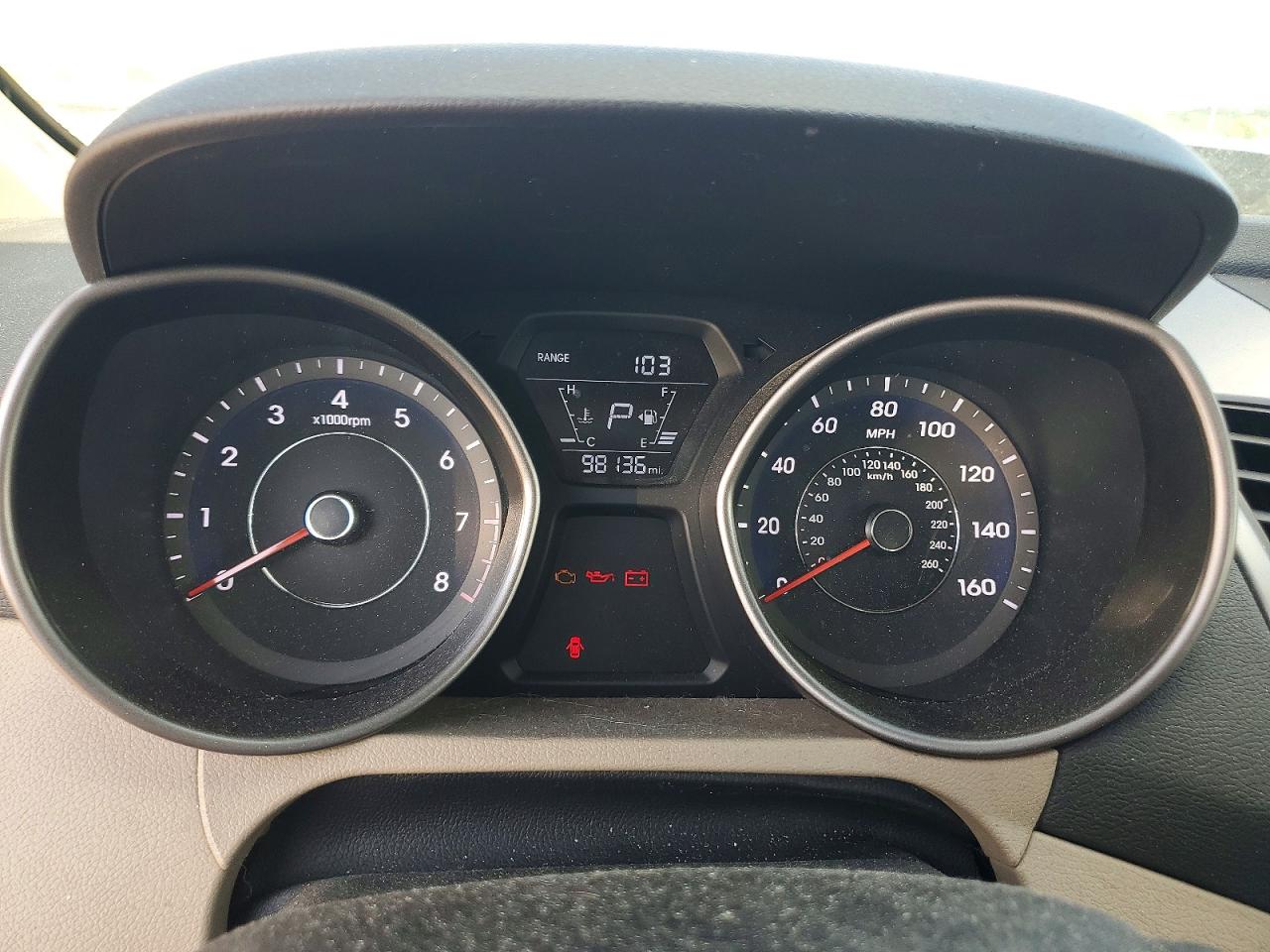 2015 HYUNDAI ELANTRA SE photo 17