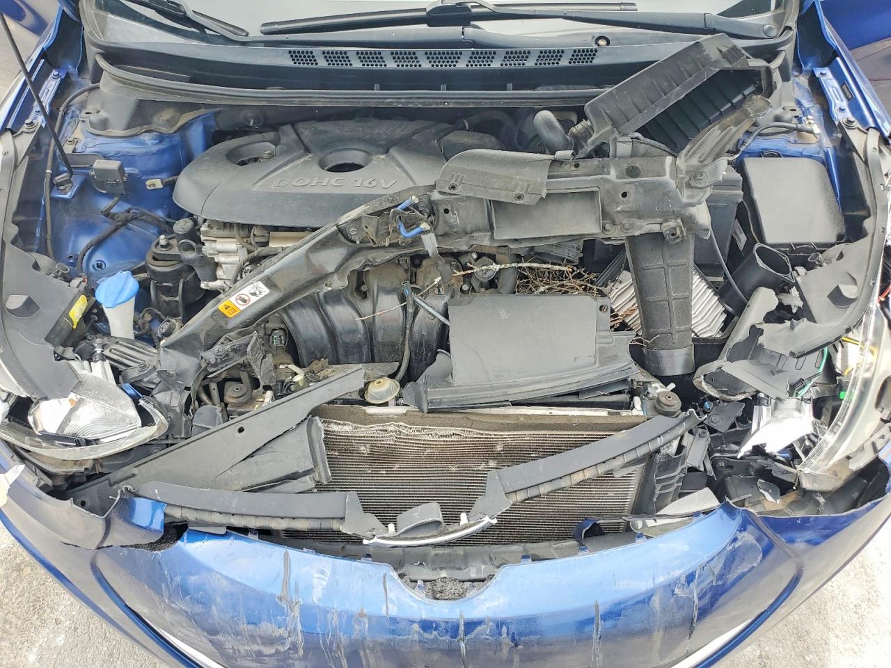 2015 HYUNDAI ELANTRA SE photo 21