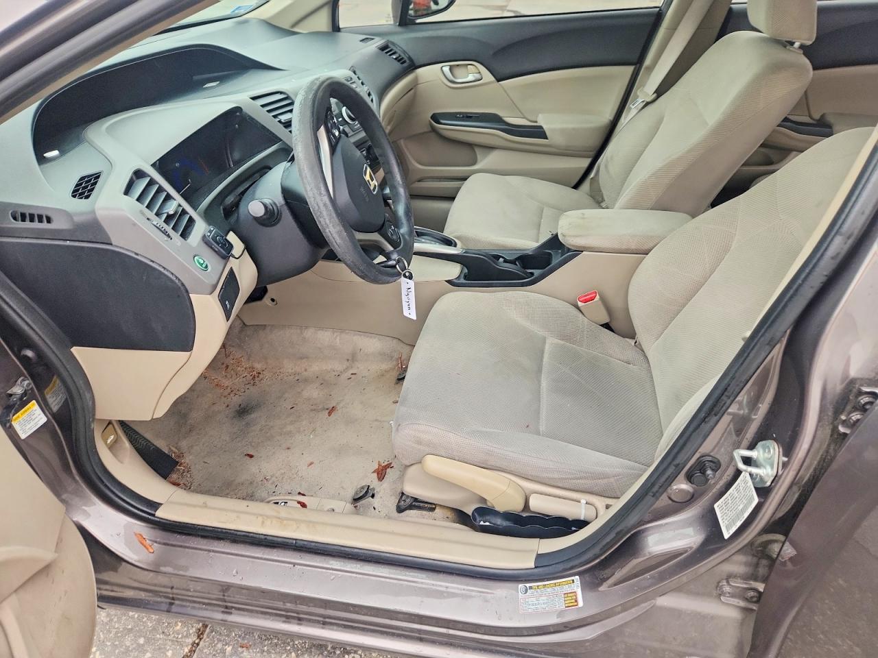 2012 HONDA CIVIC LX photo 13