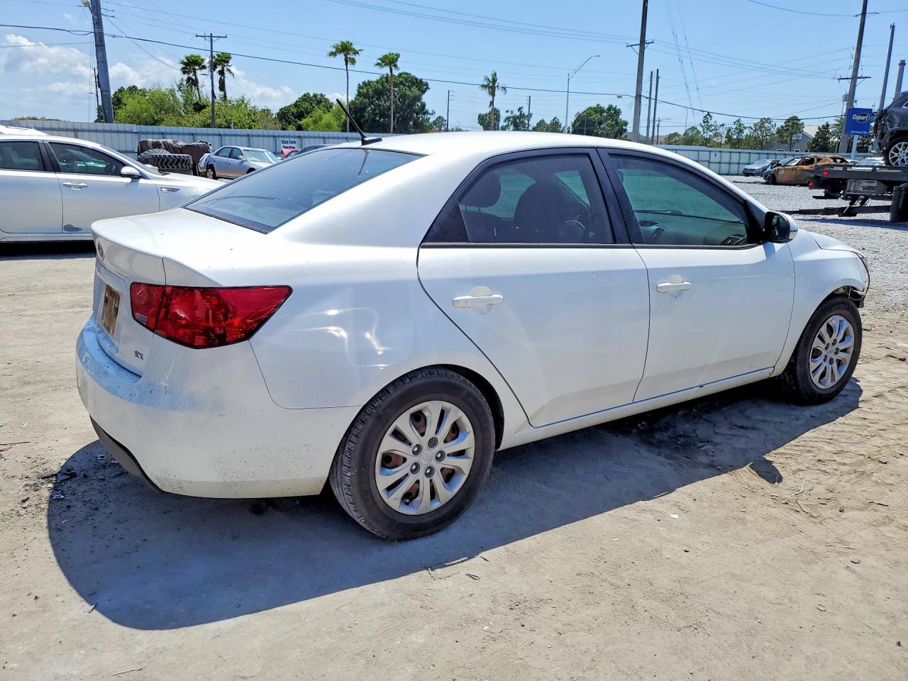 2013 KIA FORTE EX photo 5