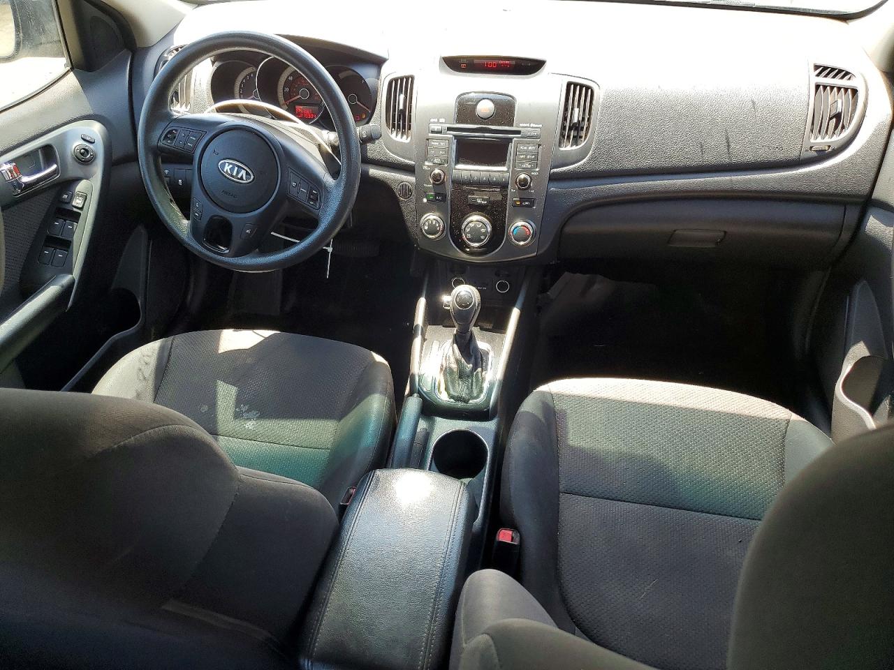 2013 KIA FORTE EX photo 15