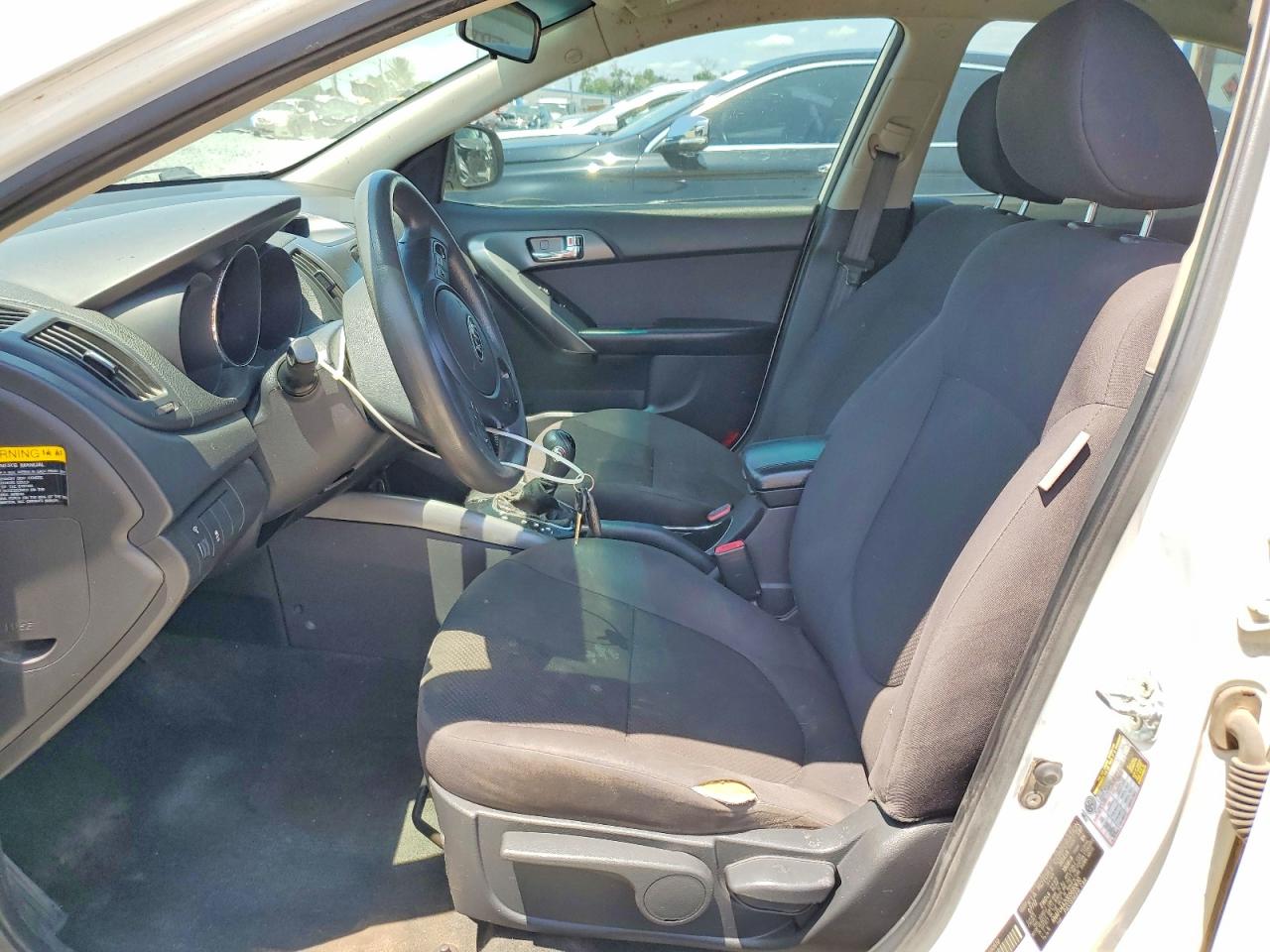 2013 KIA FORTE EX photo 13