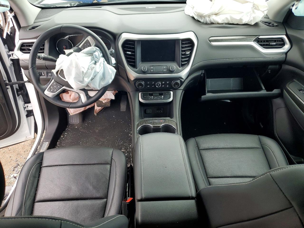 2023 GMC ACADIA SLT photo 8