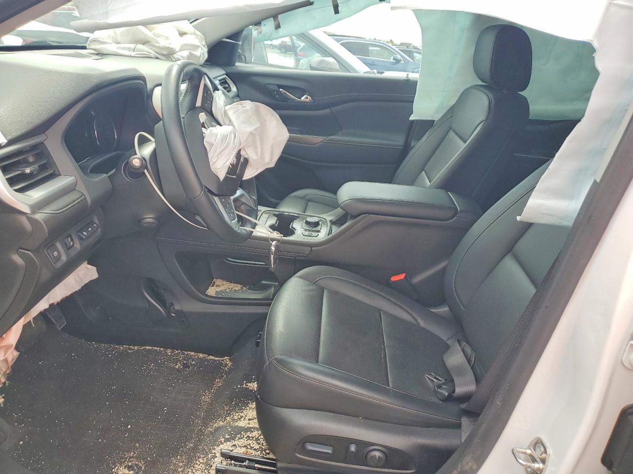 2023 GMC ACADIA SLT photo 7