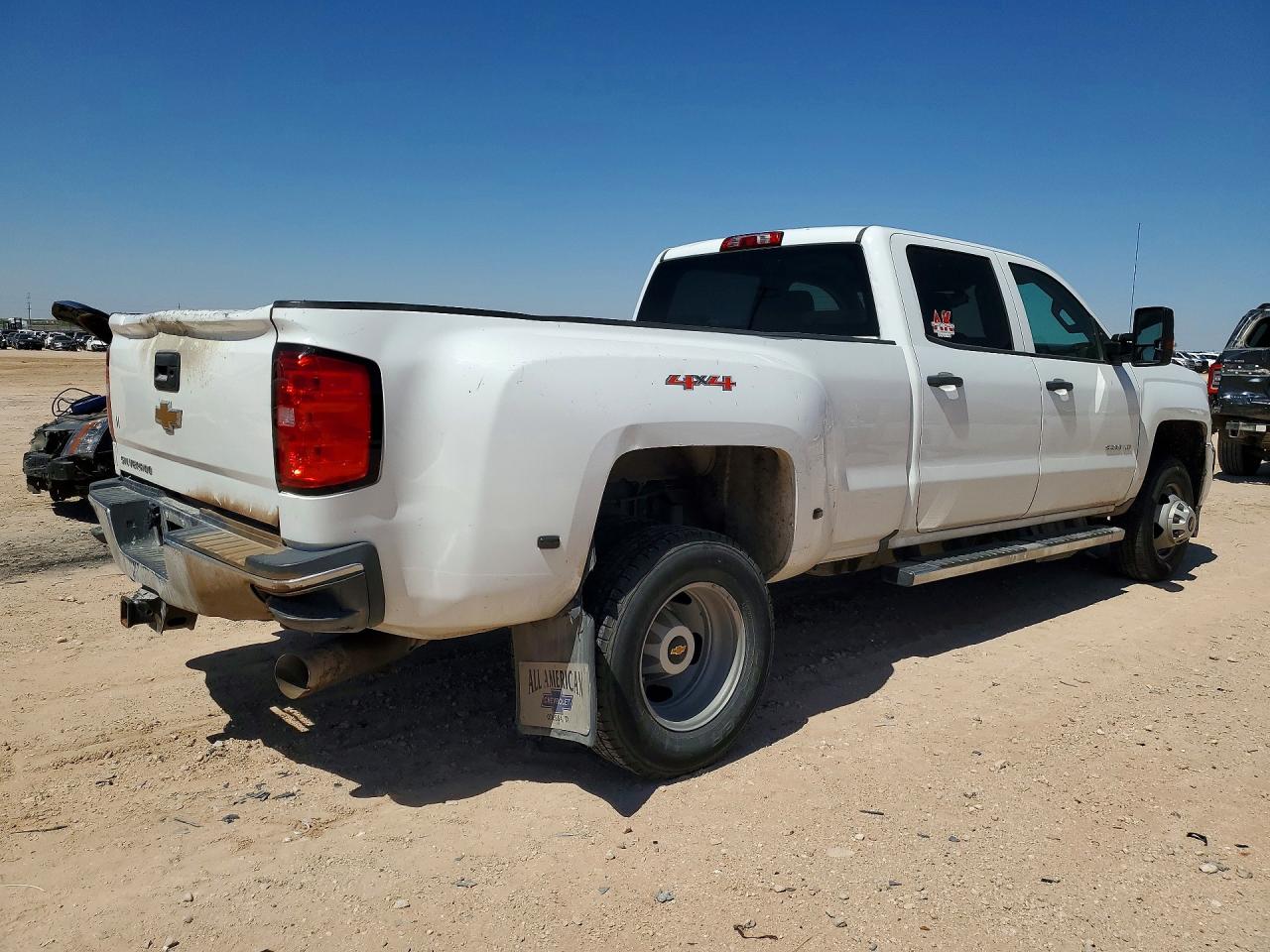 2018 CHEVROLET SILVERADO K3500 photo 7