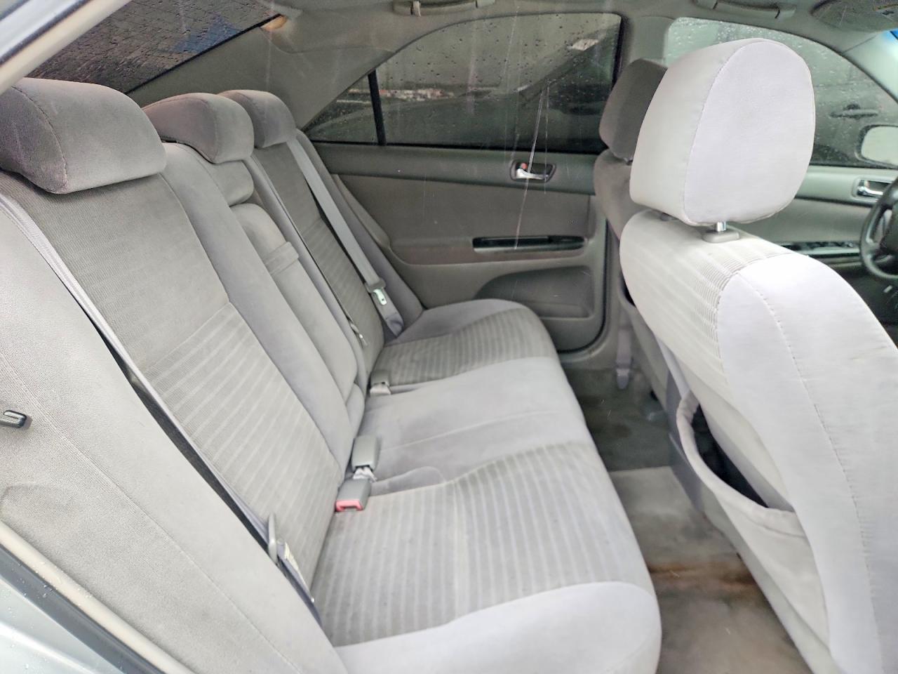 2006 TOYOTA CAMRY LE photo 10